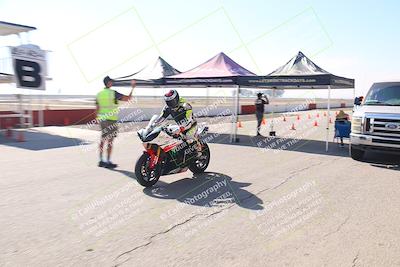 media/Nov-03-2025-Lets Ride (Mon) [[4d74c1c4d3]]/B Group/Grid/